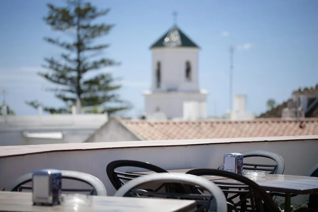 Hotel Plaza Cavana Нерха 3*,
